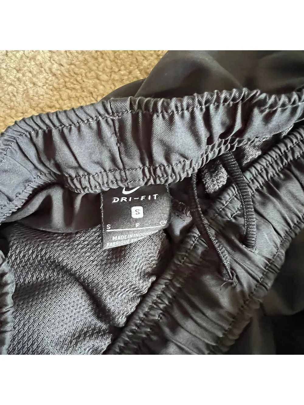 Nike Dri-FIT Gray Athletic Pants Size Small